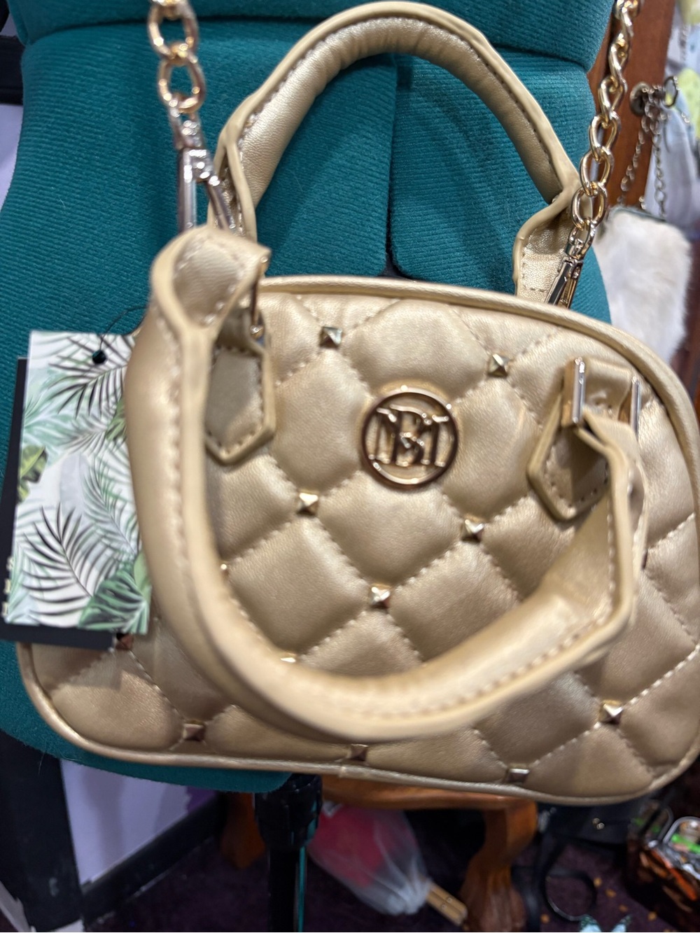 Vegan leather gold Badgly Mischka